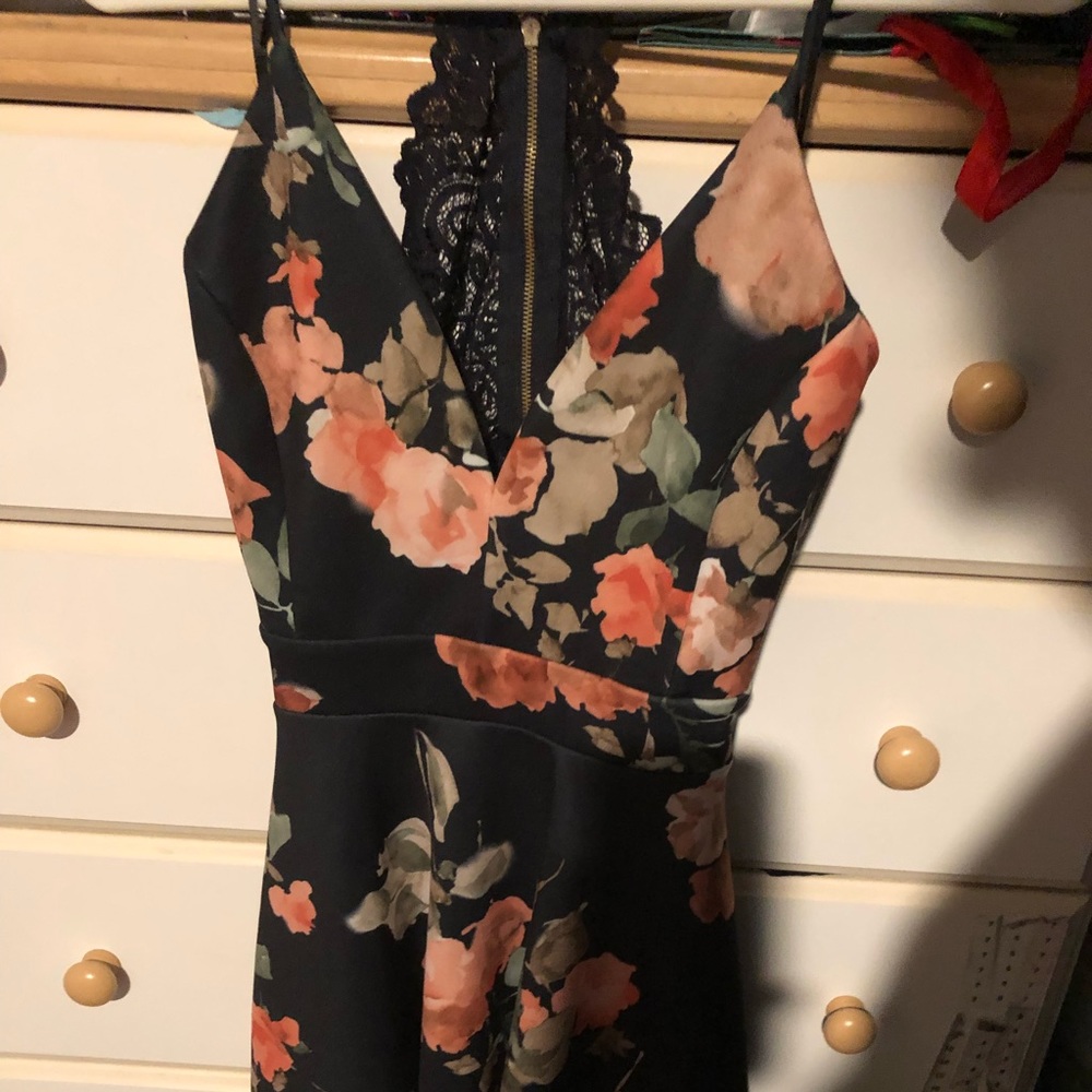 Flower Windsor dress